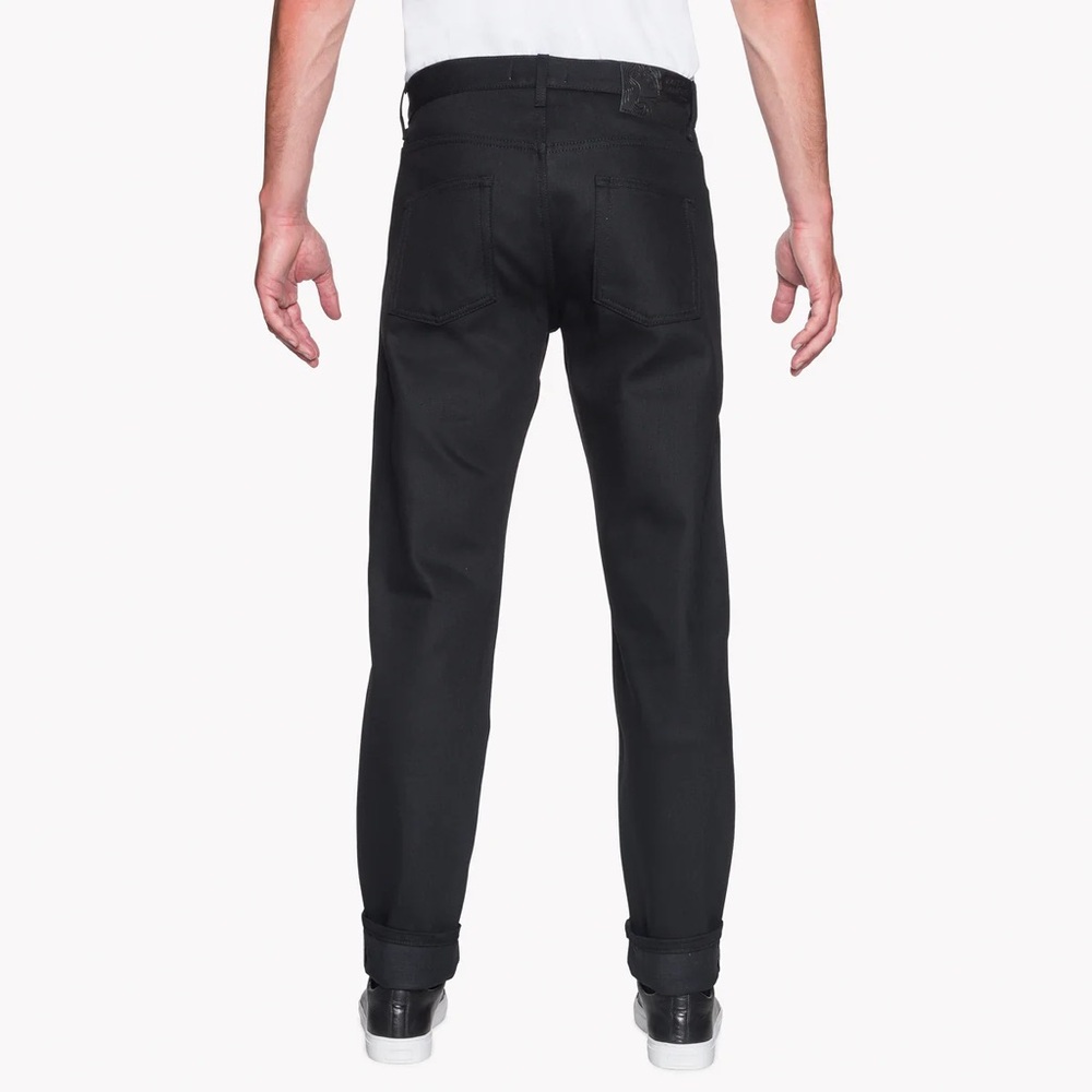 NAKED & FAMOUS DENIM
Jeans
Easy Guy - Black Cobra Stretch Selvedge - Picture 3 of 9